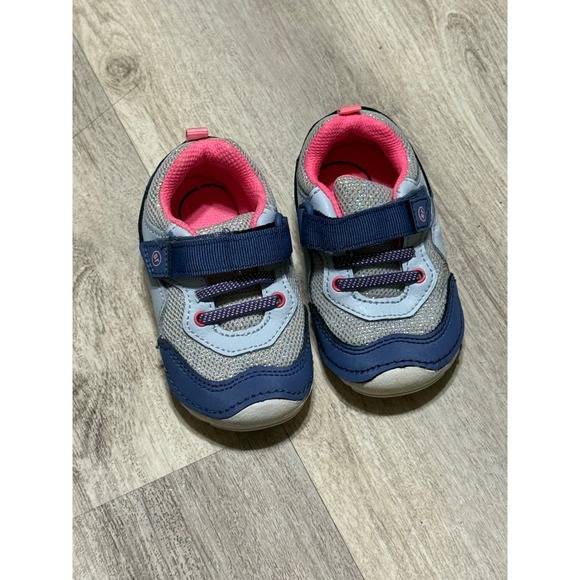 Stride Rite Soft Motion Sneakers First Walking‎ Shoes Hook and Loop Size 3 - Picture 1 of 4